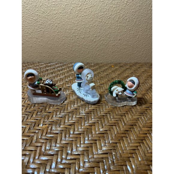 Vintage Hallmark 1989 Eskimo Figurines  Ornaments Set Of 3 - Picture 1 of 7